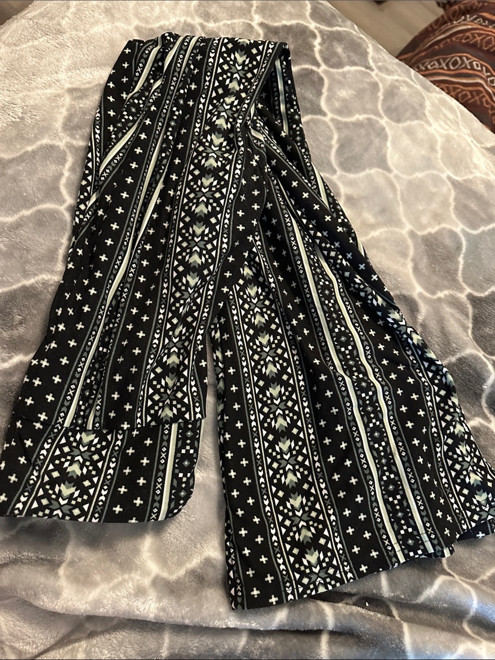 No Boundaries Wide-Leg leggings/Pants